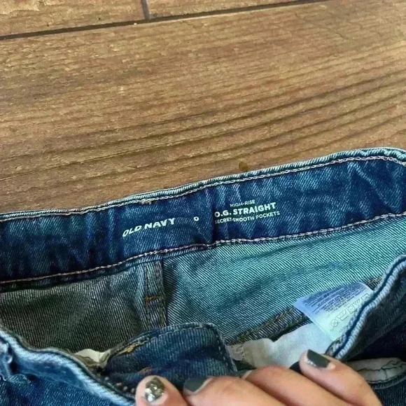 Old Navy Og Straight flag embroided shorts size 0 - Picture 3 of 4